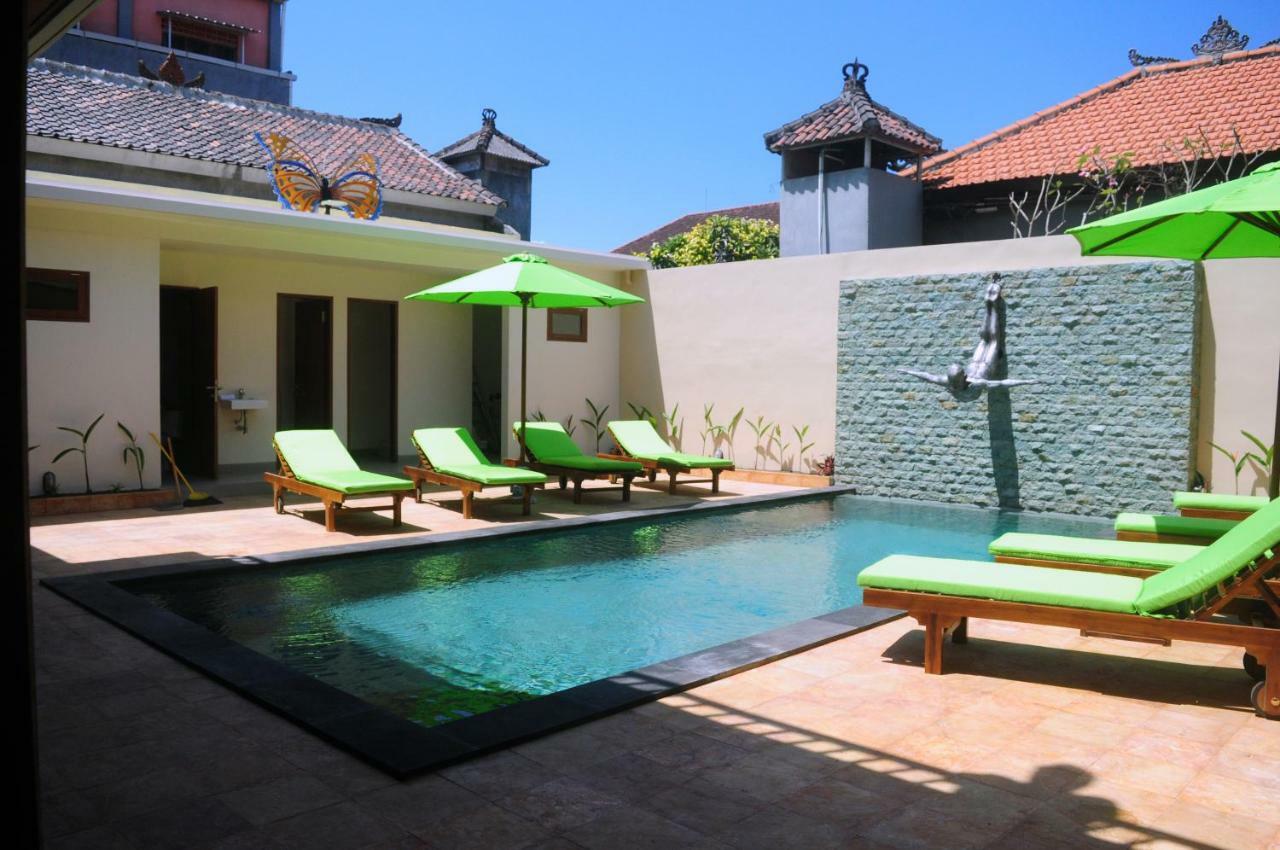 Pineapple Villa Sanur Exterior foto