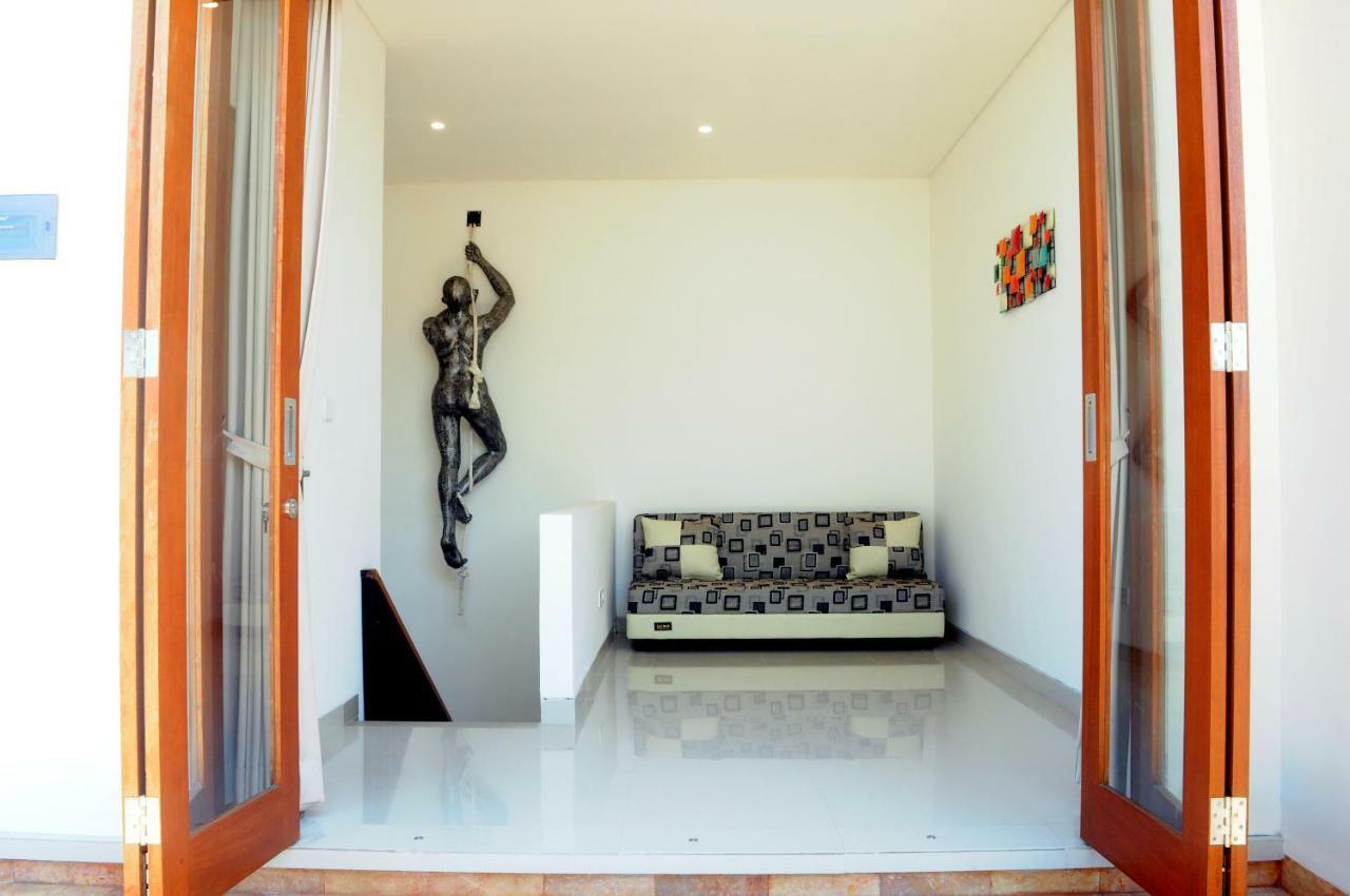 Pineapple Villa Sanur Exterior foto